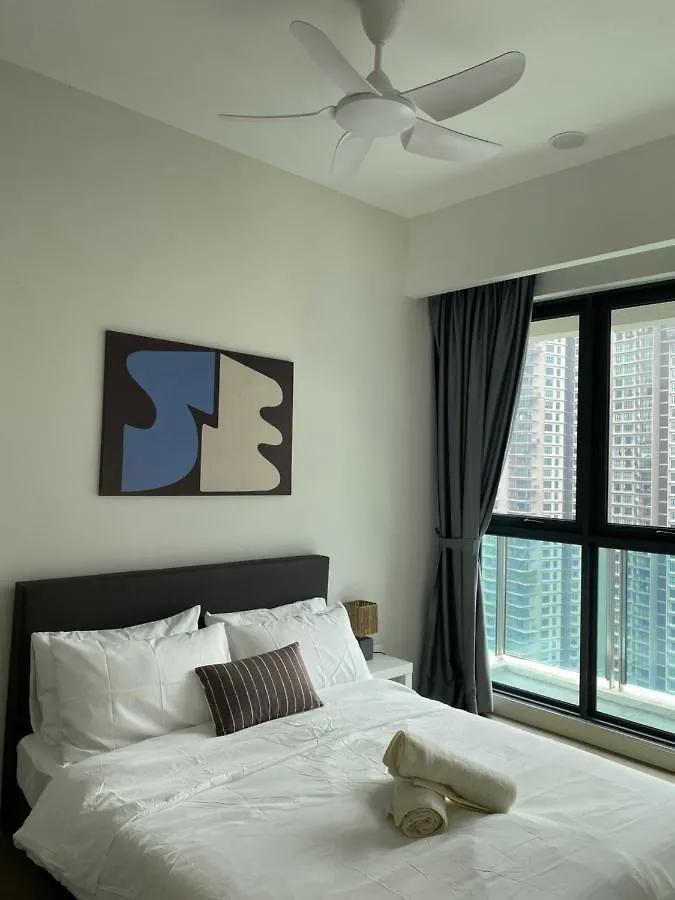 Ooak Residence In Mont Kiara, Kuala Lumpur Apartment